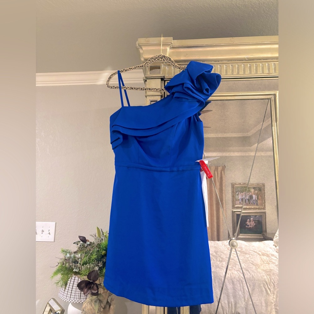 Mac Duggal Dress | Royal Blue | Size 6 | Ruffle Shoulder + Optional Strap | NWT